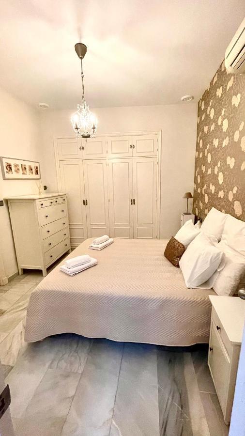 Appartamento Apartamento Cristobal Colon Cadice Esterno foto