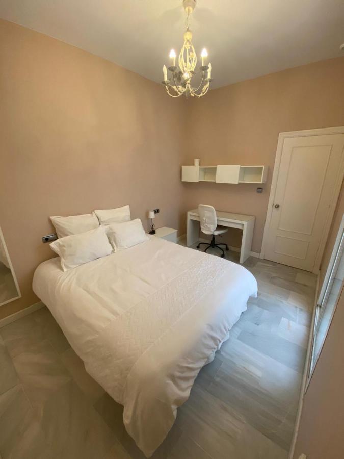 Appartamento Apartamento Cristobal Colon Cadice Esterno foto